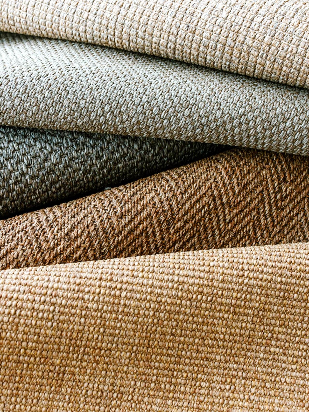 SynSisal | Layered Rugs