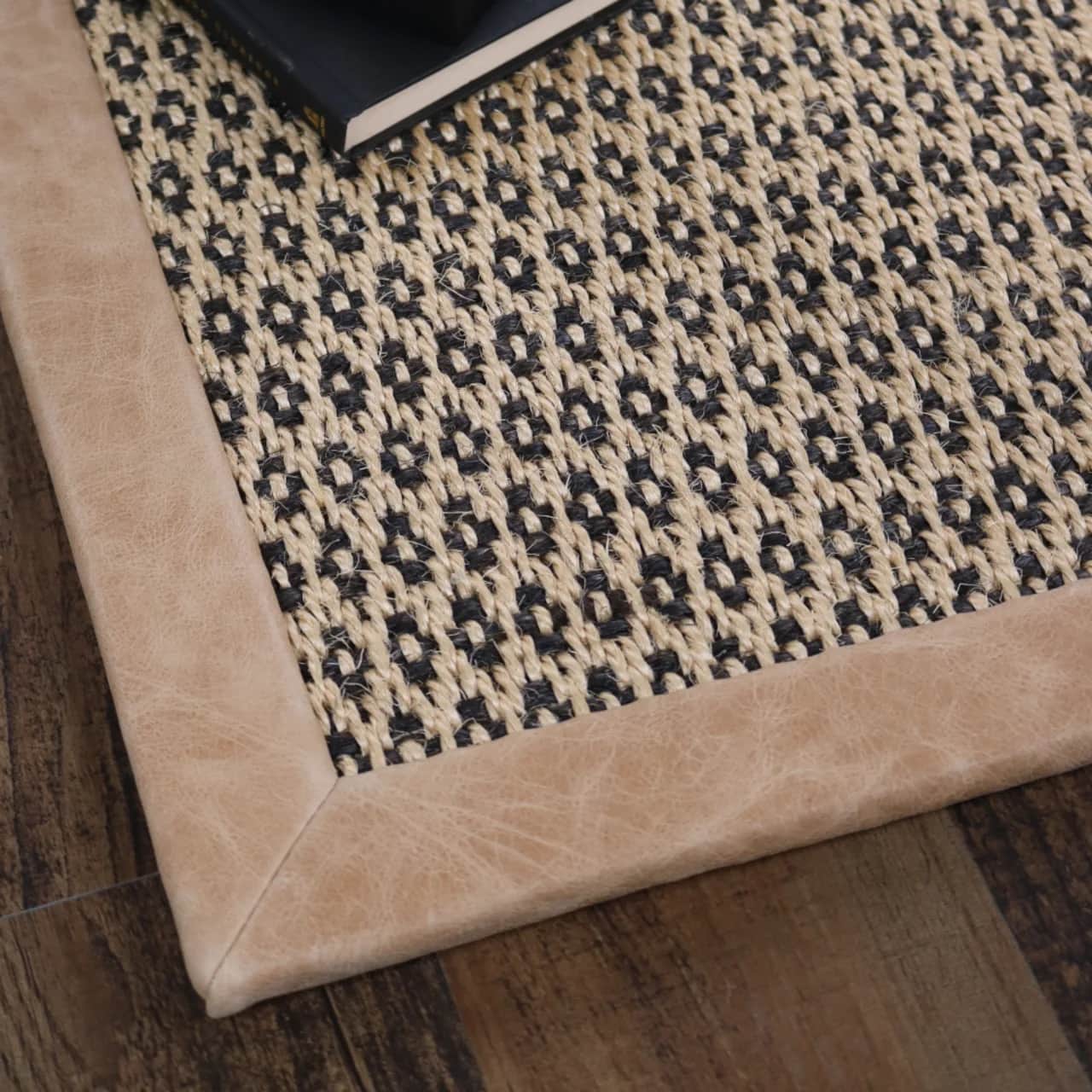 Taos | Tan | Leather Border