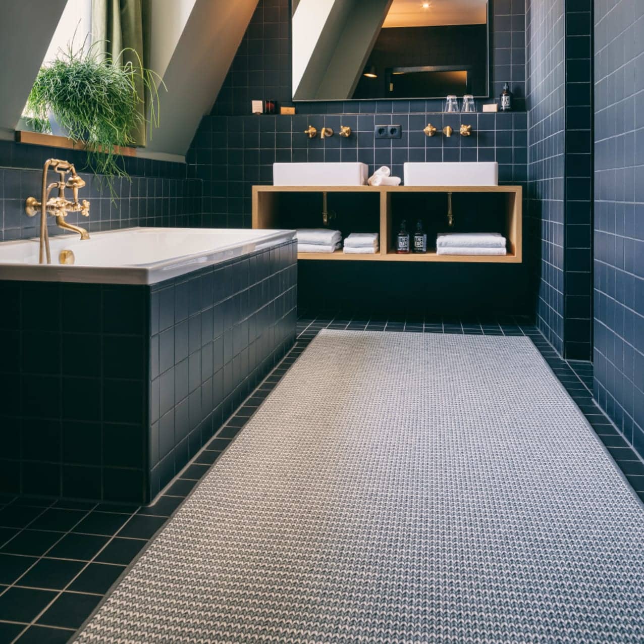 Flashback Seal wool runner in sophisticated bathroom